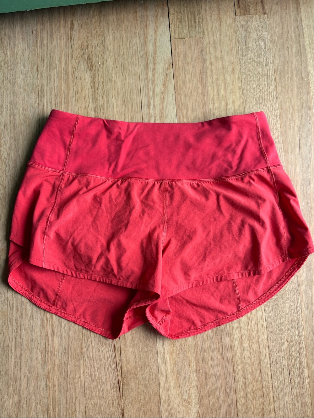 lululemon athletica speed up hi rise in cardinal red